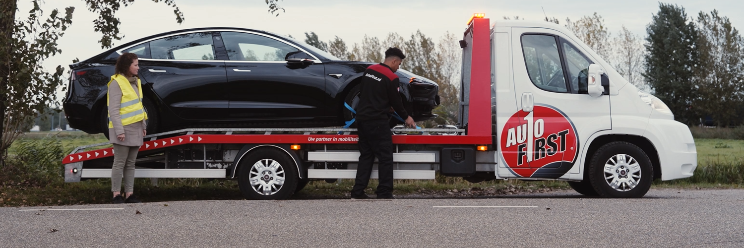 AutoFirst - Autobedrijf Van Toorn - Garage in Vlaardingen AutoFirst - Autobedrijf Van Toorn - Garage in Vlaardingen